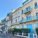 Maison A 400m De La Plage, Terrasse & Garage Prive
